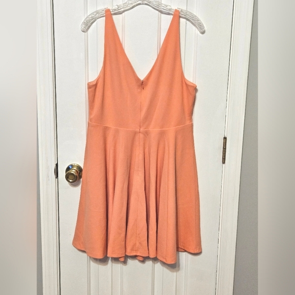 Lulus Peach skater dress size XL - Picture 2 of 3